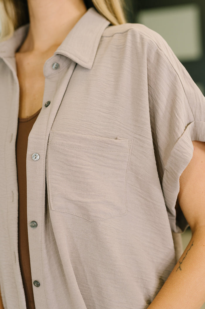 Keep Up Collared Button Down in Ash Mocha – alternate view 2