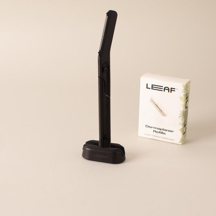 Leaf Dermaplaner Kit – alternate view 3