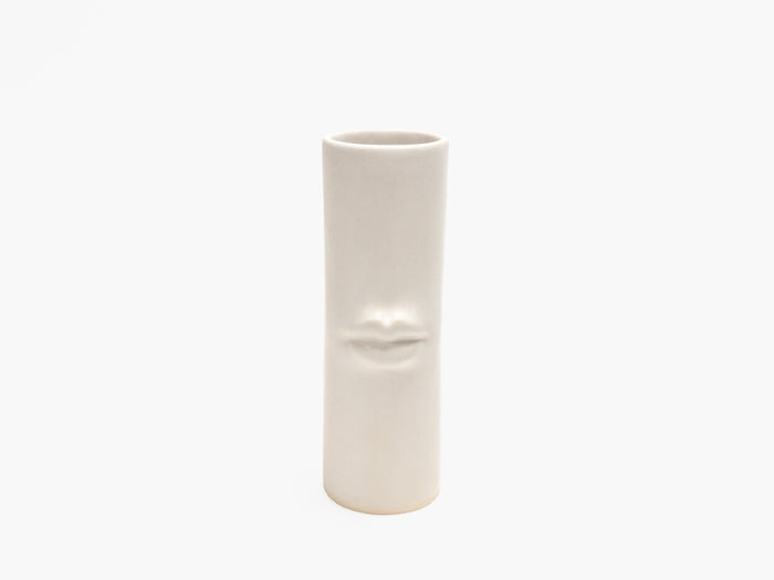 Lips Vessel