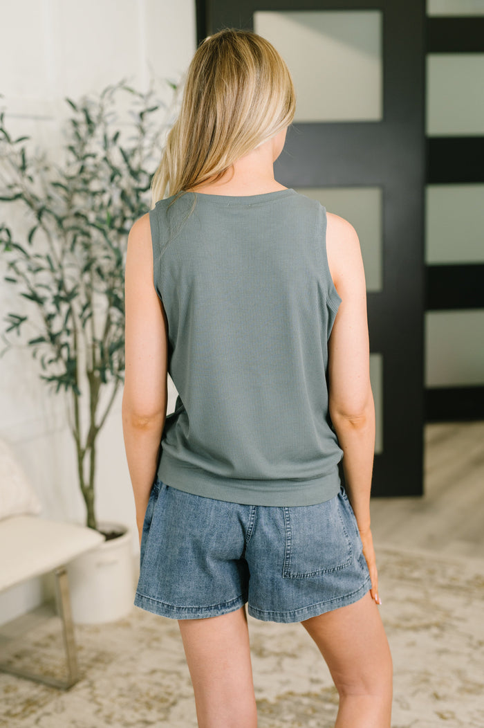 Making Moves Relaxed Tank – ribbed knit fabric with stretch – alternate view 5